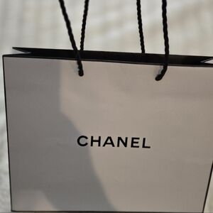 CHANEL Classic White Shopping Bag with Black Accents 8x10" Gift Bag Display